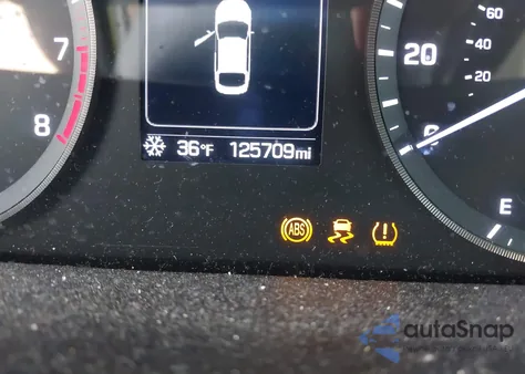 2017 Hyundai Sonata Sport z USA, uszkodzony, nr VIN 5NPE34AF6HH543696